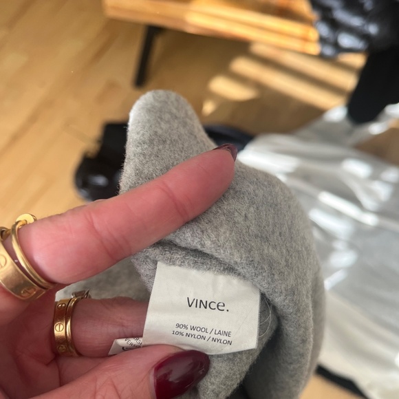 Vince wool hooded coat - Picture 6 of 6